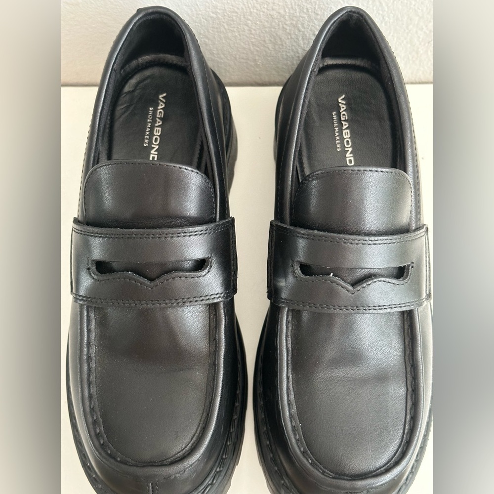 Platform Penny
Loafer (Women)